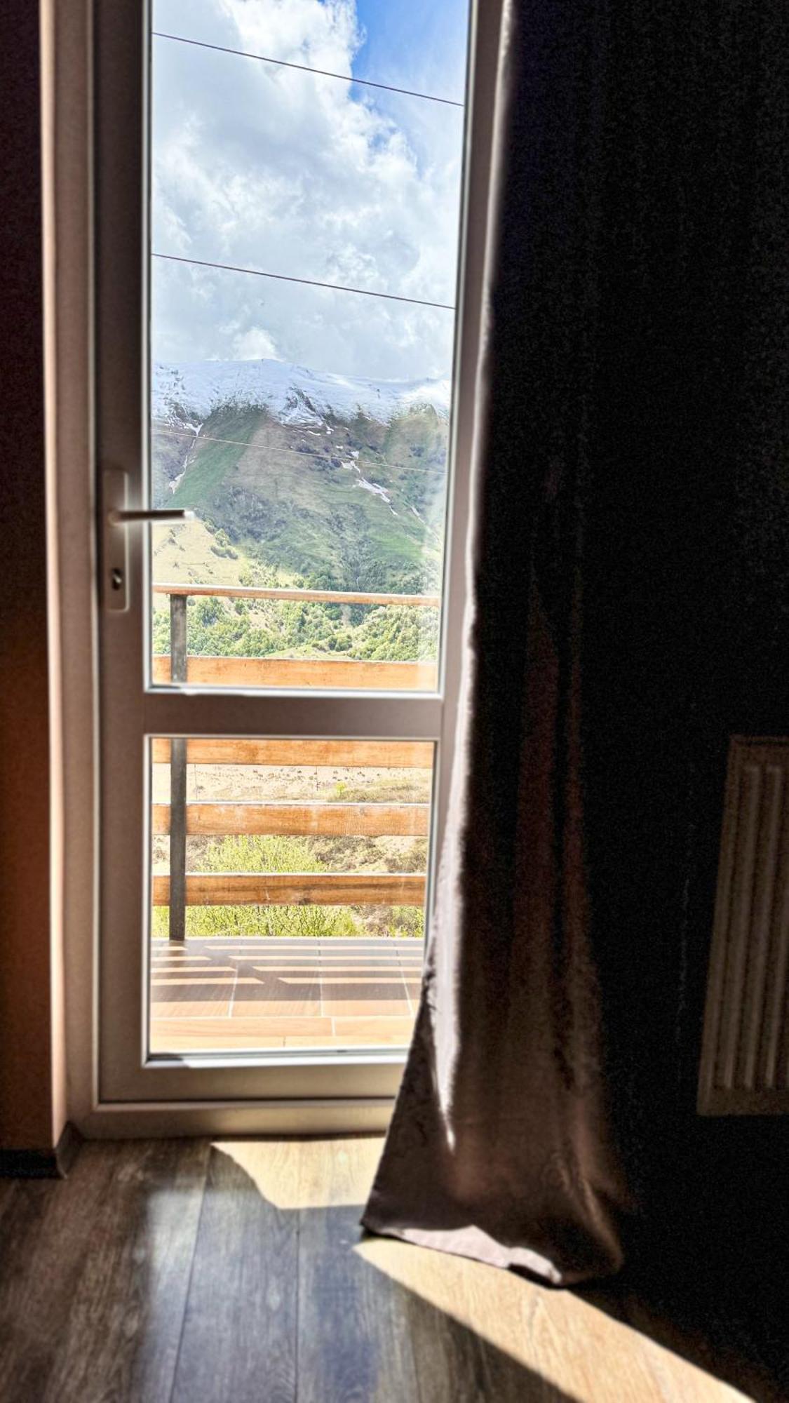 Cottage グダウリ エクステリア 写真